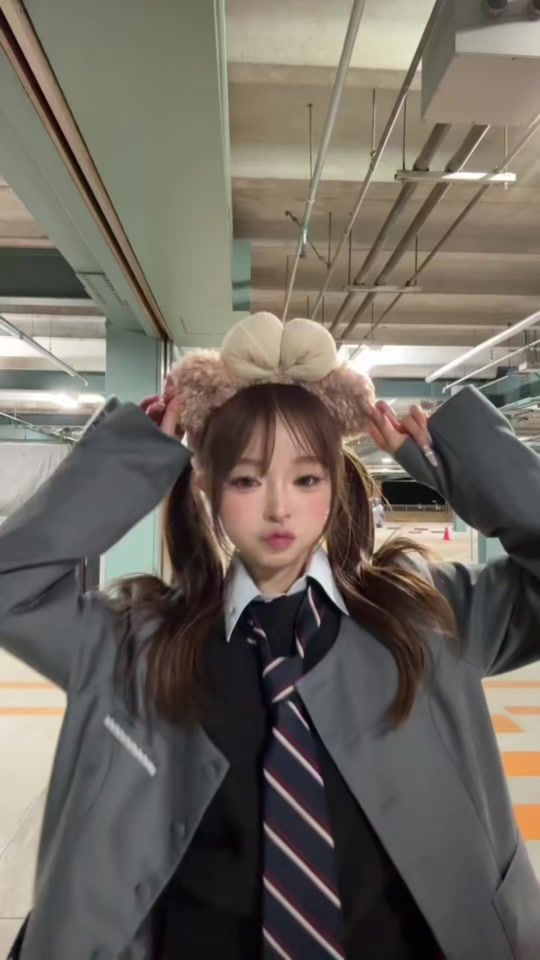 TikTok video thumbnail by y_.una._