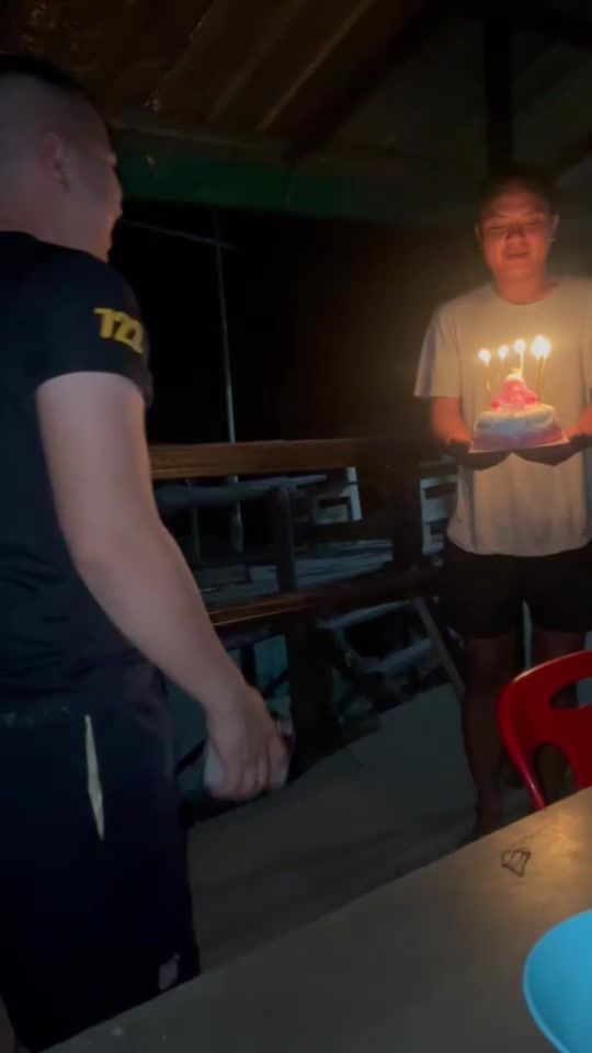 TikTok video thumbnail by thelegsarecomplete