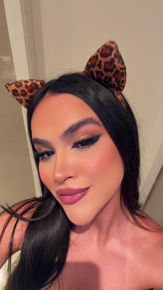 TikTok video thumbnail by viviannataliaofc_