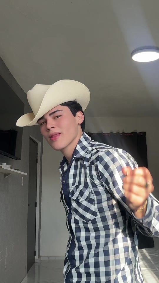 TikTok video thumbnail by mister.buchon