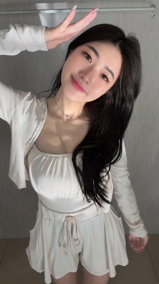 TikTok video thumbnail by 910515_