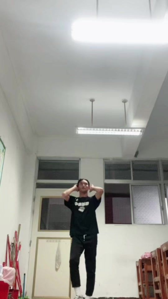 TikTok video thumbnail by huang_408