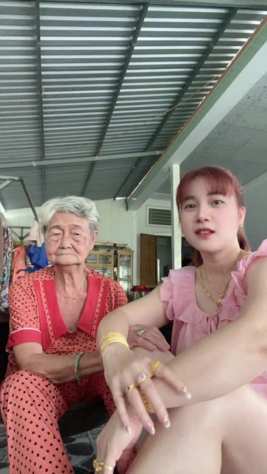 TikTok video thumbnail by iu07979