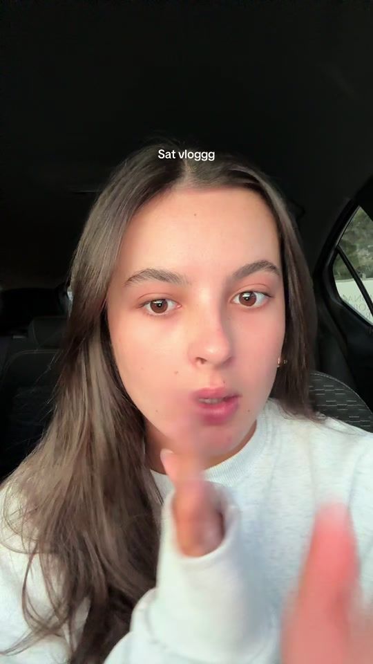 TikTok video thumbnail by ellamiidgley