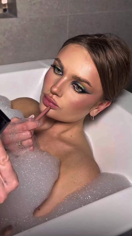 TikTok video thumbnail by elenaif66