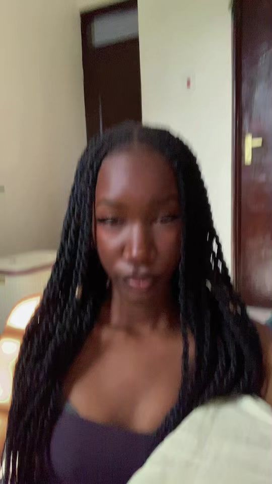 TikTok video thumbnail by clara._.nette
