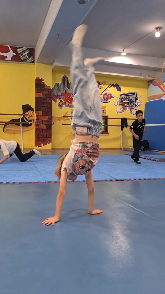 TikTok video thumbnail by batly.sil