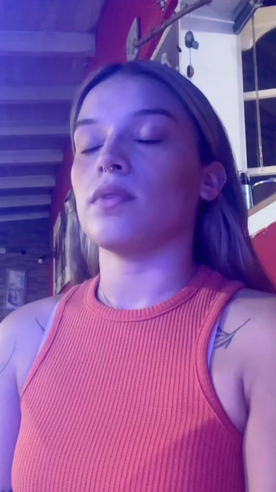 TikTok video thumbnail by delfinavinale.ok