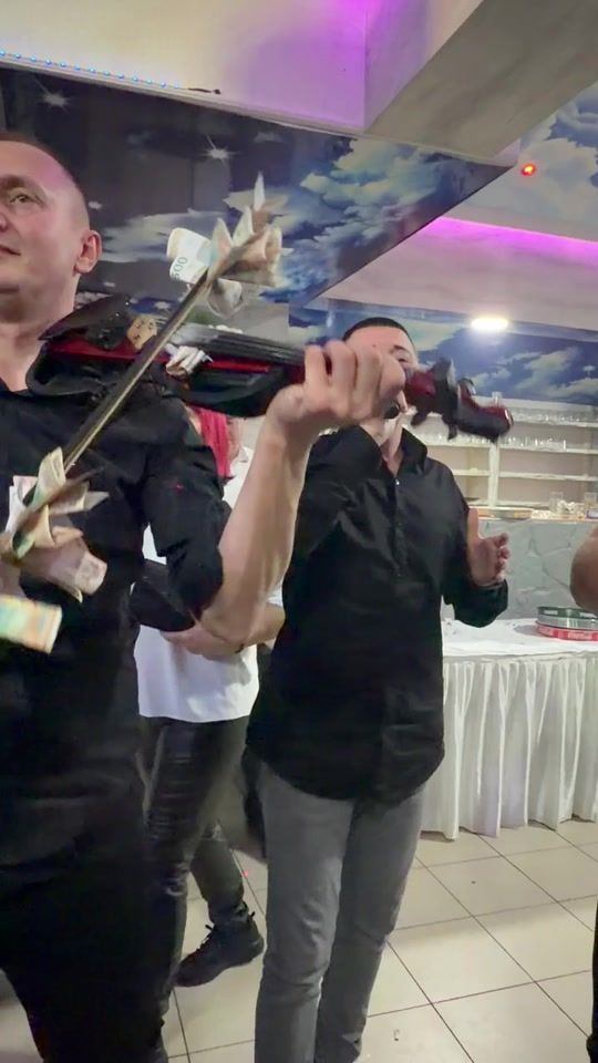 TikTok video thumbnail by salesinger