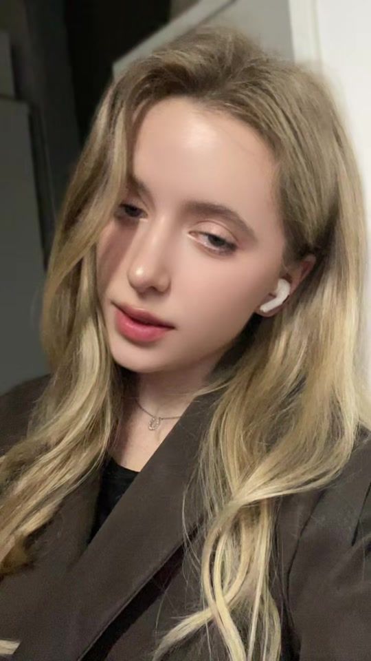 TikTok video thumbnail by modelstacy_