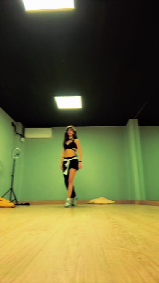 TikTok video thumbnail by joelledemi