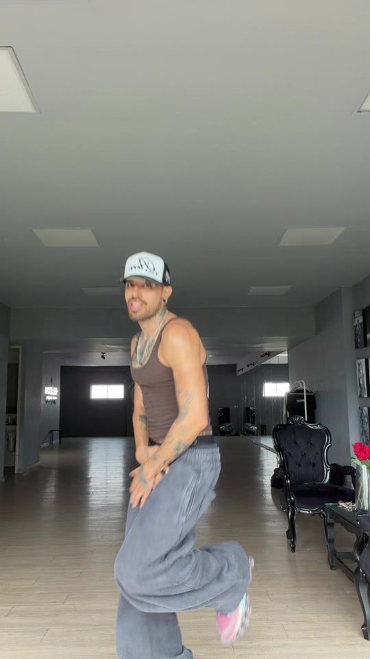 TikTok video thumbnail by carl.xs
