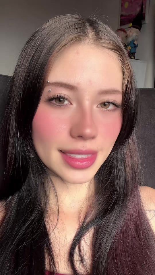 TikTok video thumbnail by alymoraa_