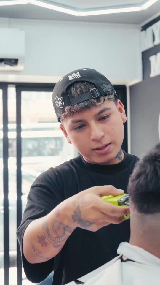 TikTok video thumbnail by barberiacortesia