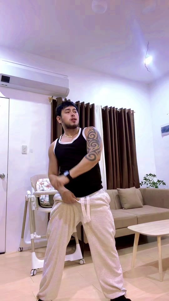 TikTok video thumbnail by _reyo_