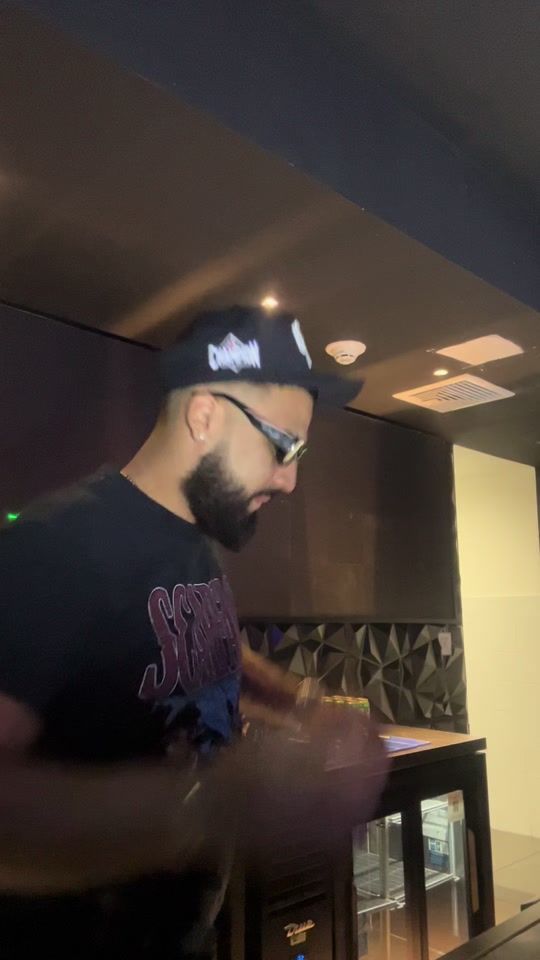 TikTok video thumbnail by robertoanntonio_