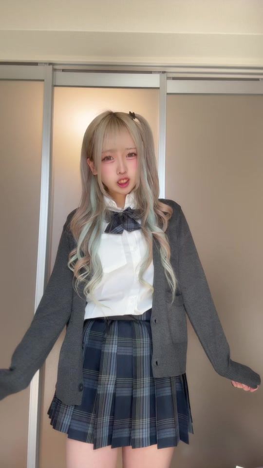 TikTok video thumbnail by abcde.adt