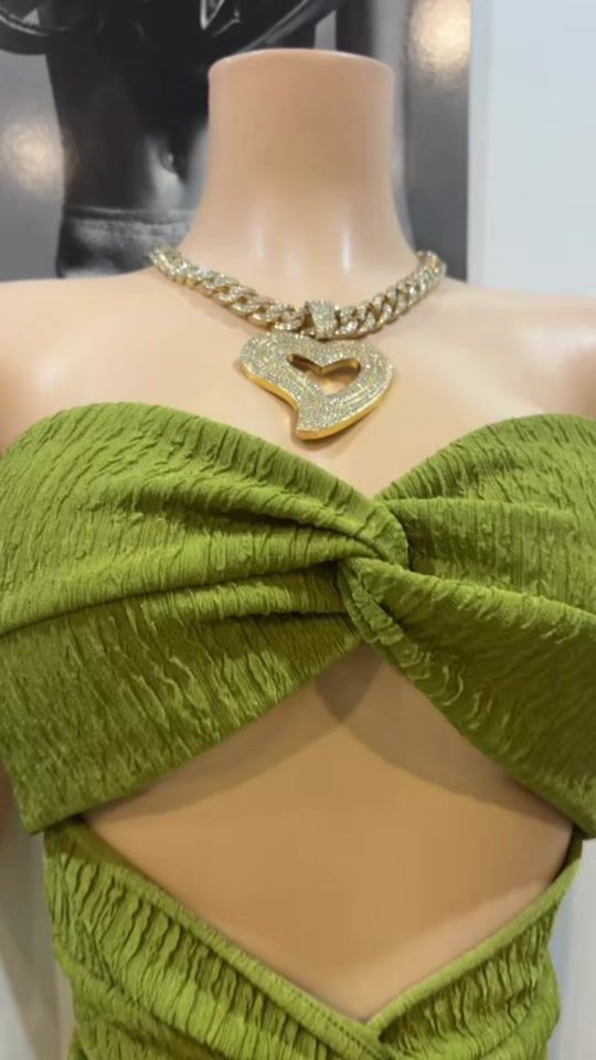 TikTok video thumbnail by trendy.thrifting