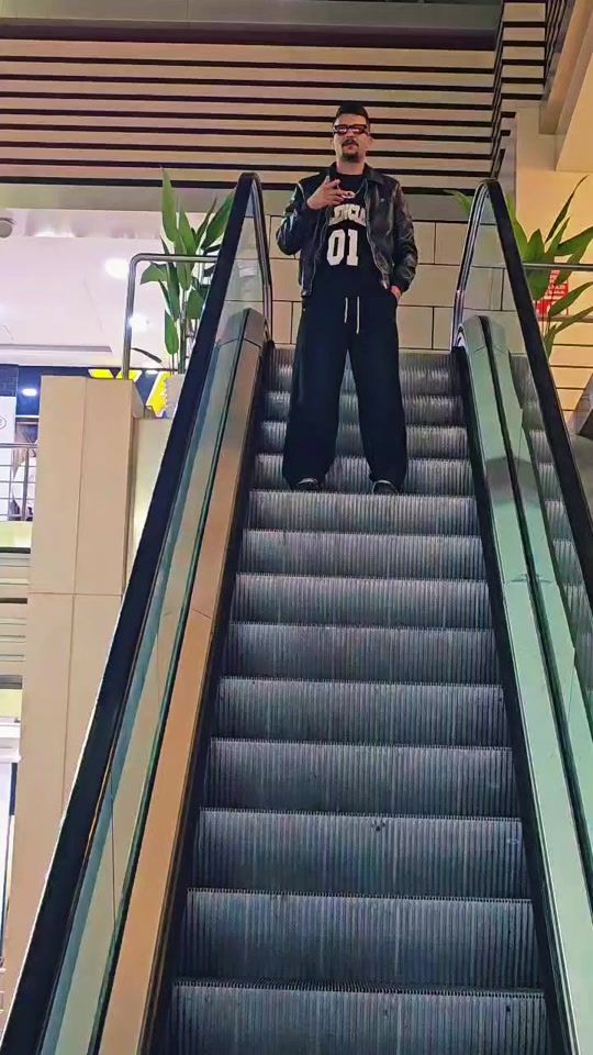 TikTok video thumbnail by dani_hm5
