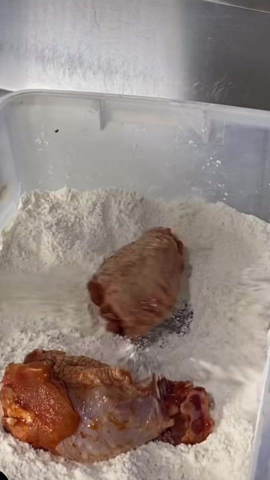 TikTok video thumbnail by chillinplaza