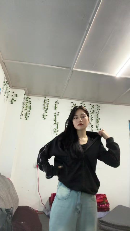 TikTok video thumbnail by decheylhamo