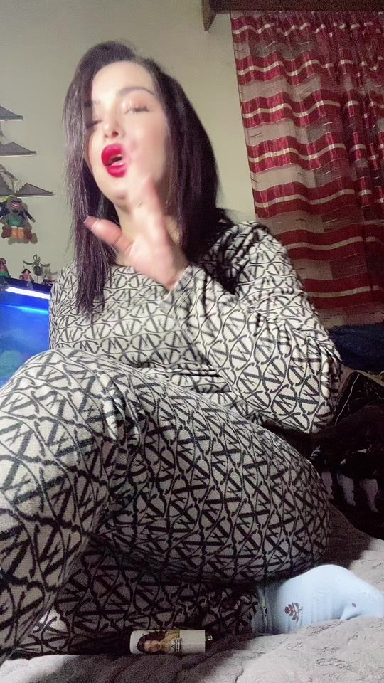 TikTok video thumbnail by feryel_ysd14