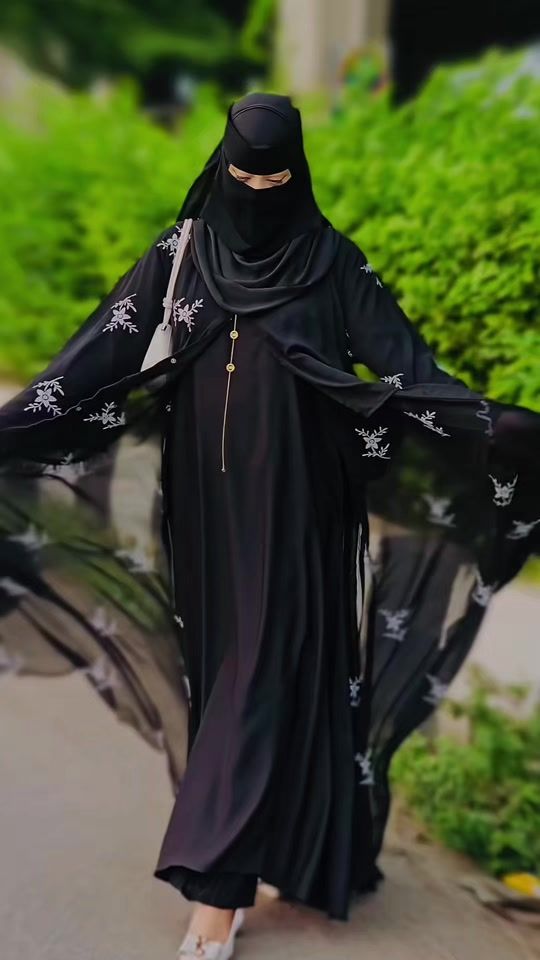 TikTok video thumbnail by moonsgallery4