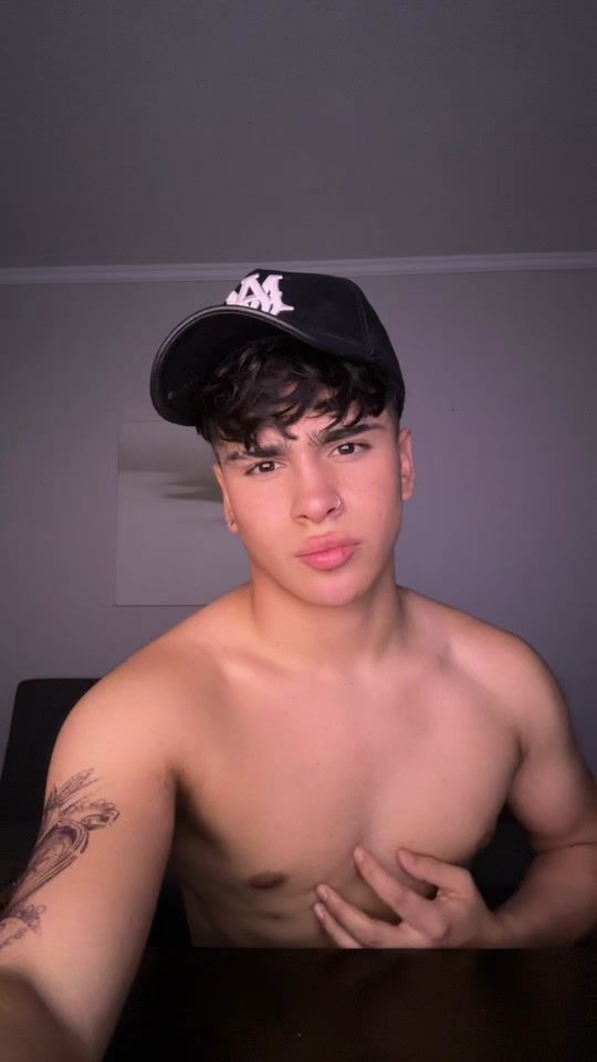TikTok video thumbnail by aleeslr