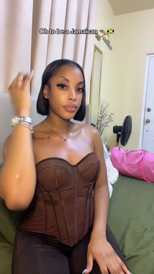 TikTok video thumbnail by __annamour__