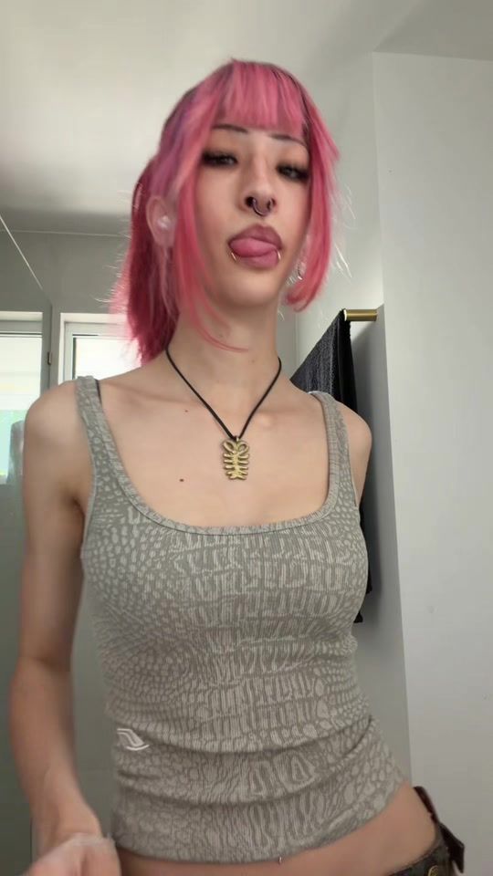 TikTok video thumbnail by zombiemofo