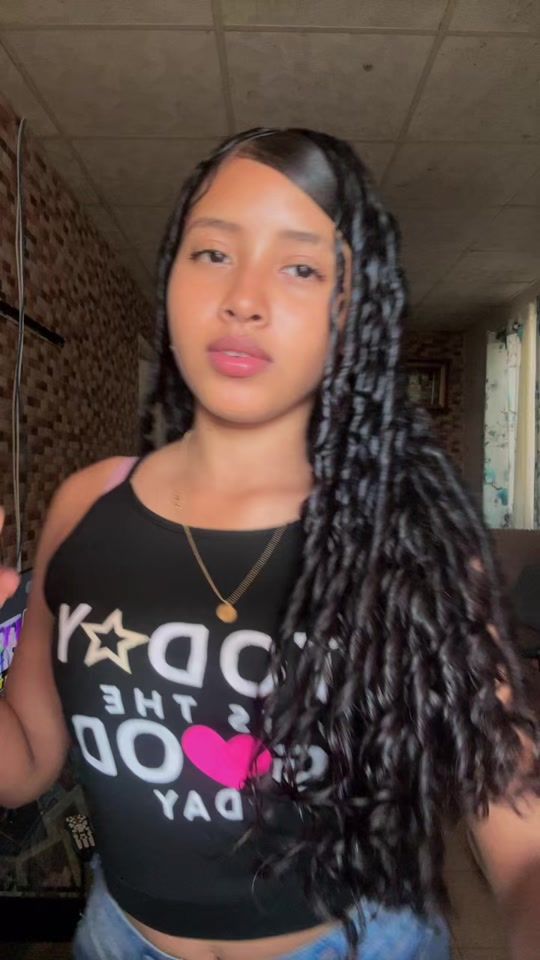 TikTok video thumbnail by __lizz.09