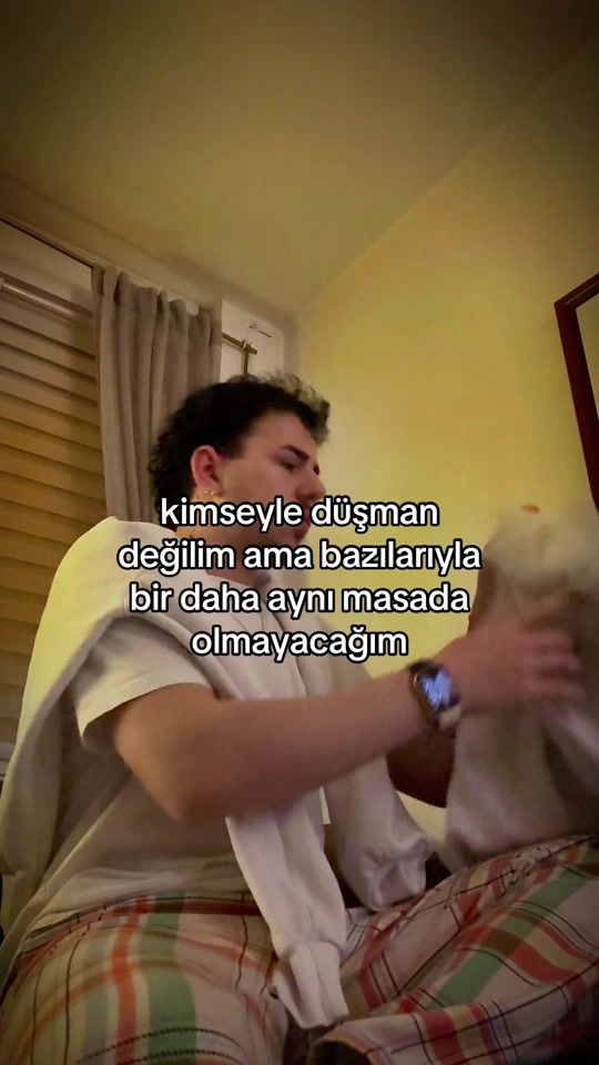 TikTok video thumbnail by curlymeric