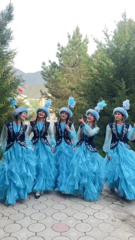 TikTok video thumbnail by aruuzat_dance_group_