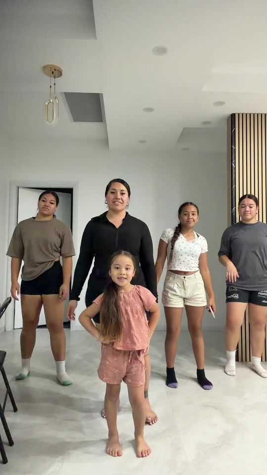 TikTok video thumbnail by 690x685