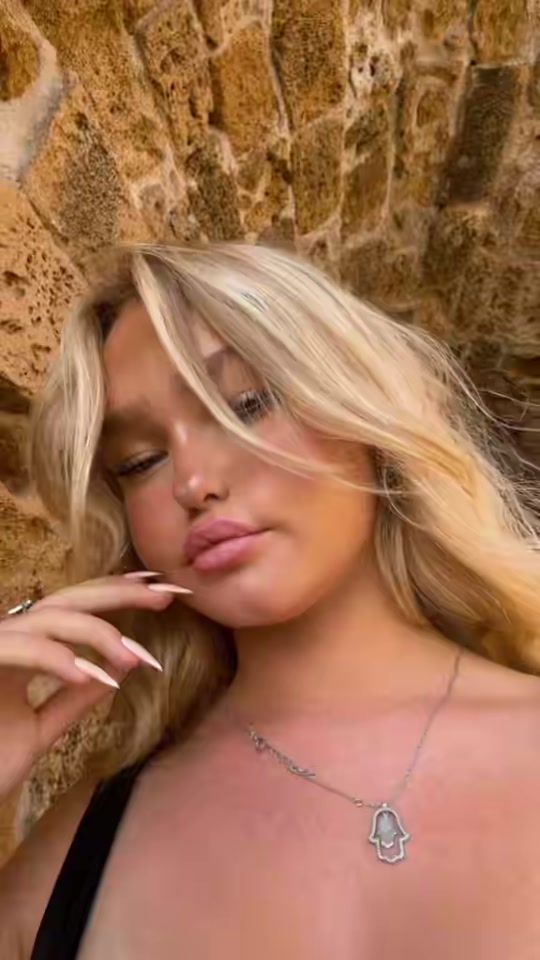 TikTok video thumbnail by helenhaylliii