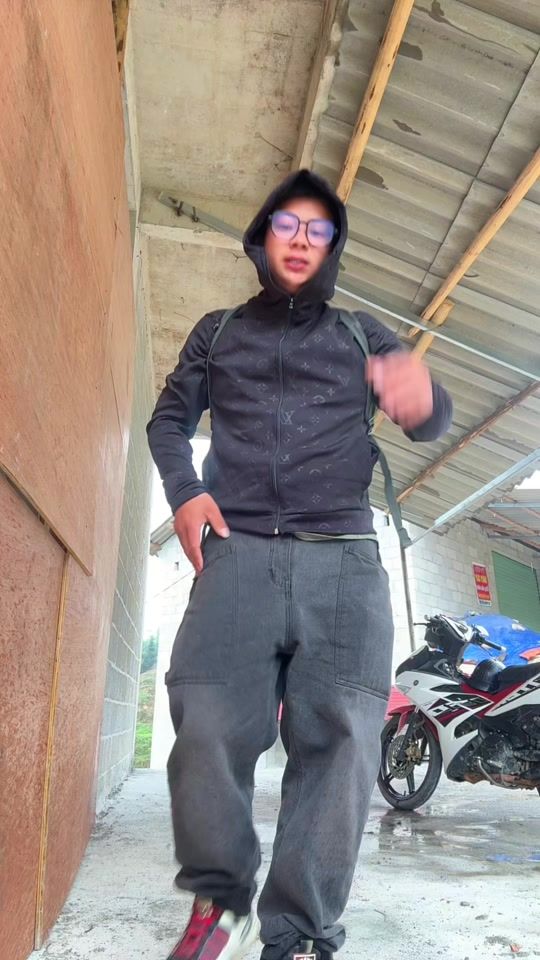 TikTok video thumbnail by xeebthojtv
