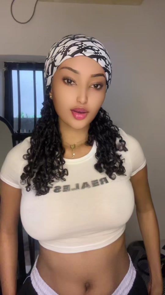 TikTok video thumbnail by cleydeyassmin