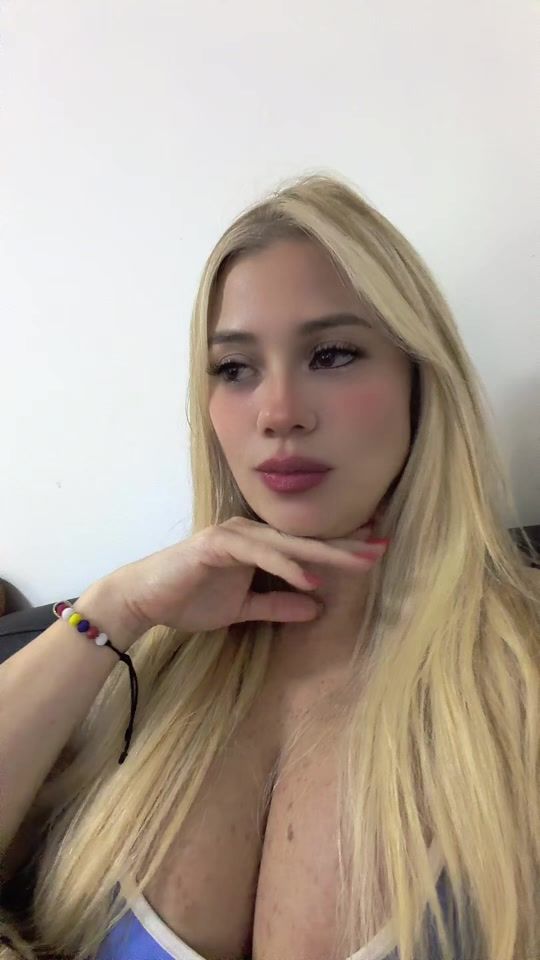 TikTok video thumbnail by carolinaa0107