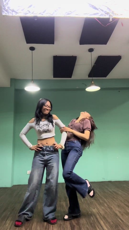 TikTok video thumbnail by paradygmtv