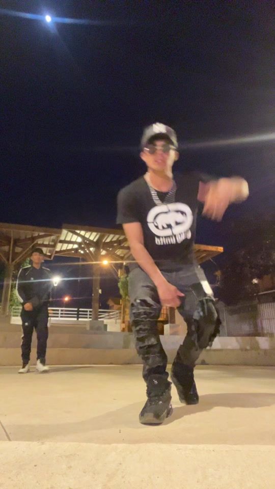 TikTok video thumbnail by el_exotico18k