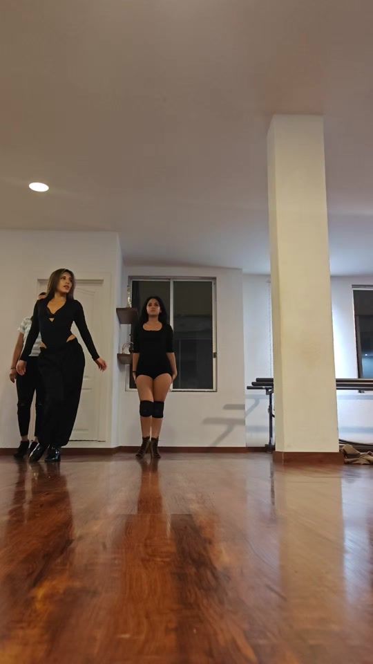 TikTok video thumbnail by romi_a_a