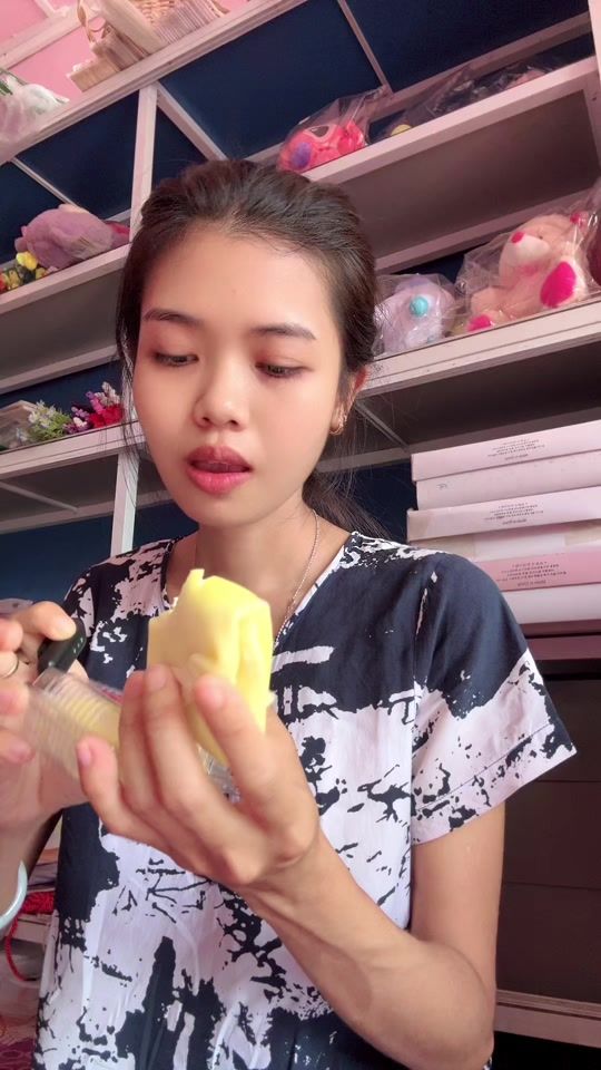 TikTok video thumbnail by cc.surprised.gift