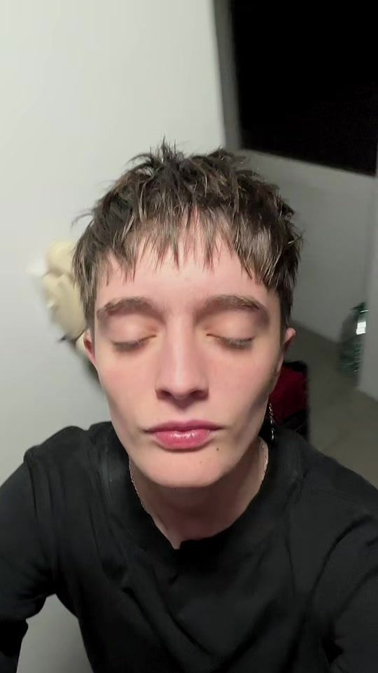 TikTok video thumbnail by oli__uru__