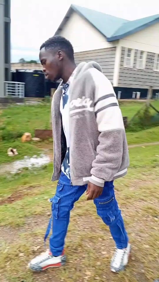 TikTok video thumbnail by manuujuniorcomedy