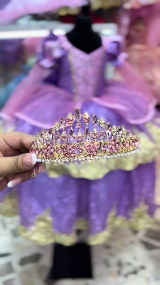TikTok video thumbnail by rominaboutique_