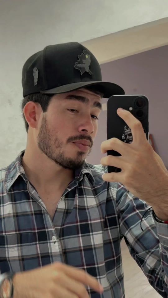 TikTok video thumbnail by elweroo_03