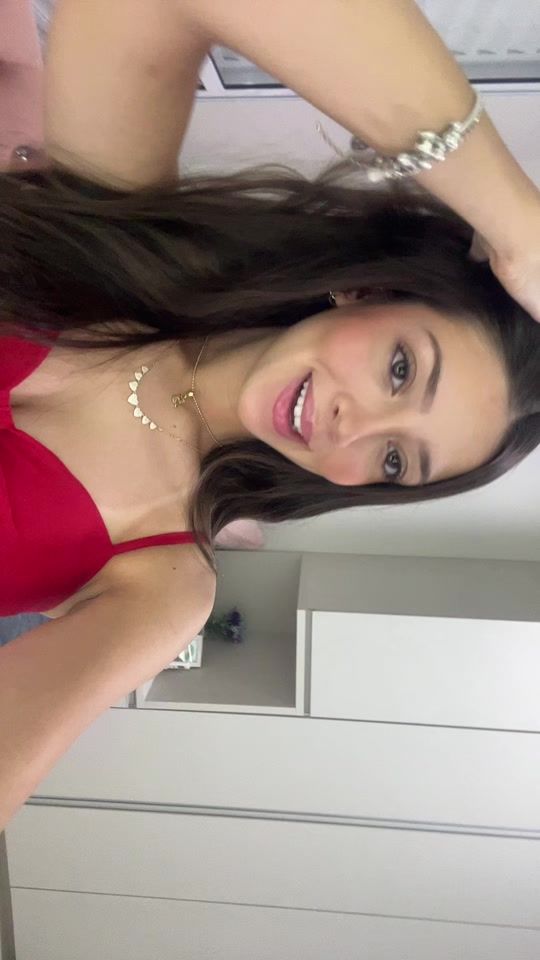 TikTok video thumbnail by sofiaazeveedo