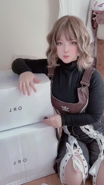TikTok video thumbnail by giragira_