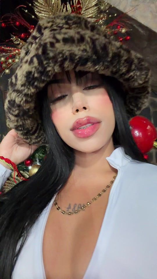 TikTok video thumbnail by onassiisrossee