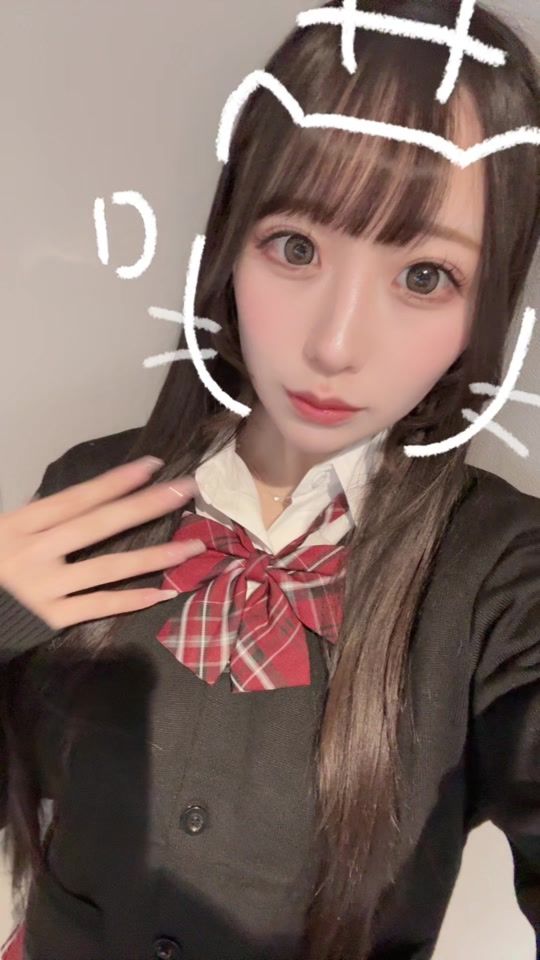TikTok video thumbnail by mia_pyon_